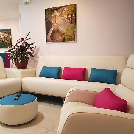 Hotel Avenida Plaza Alzira Exteriér fotografie