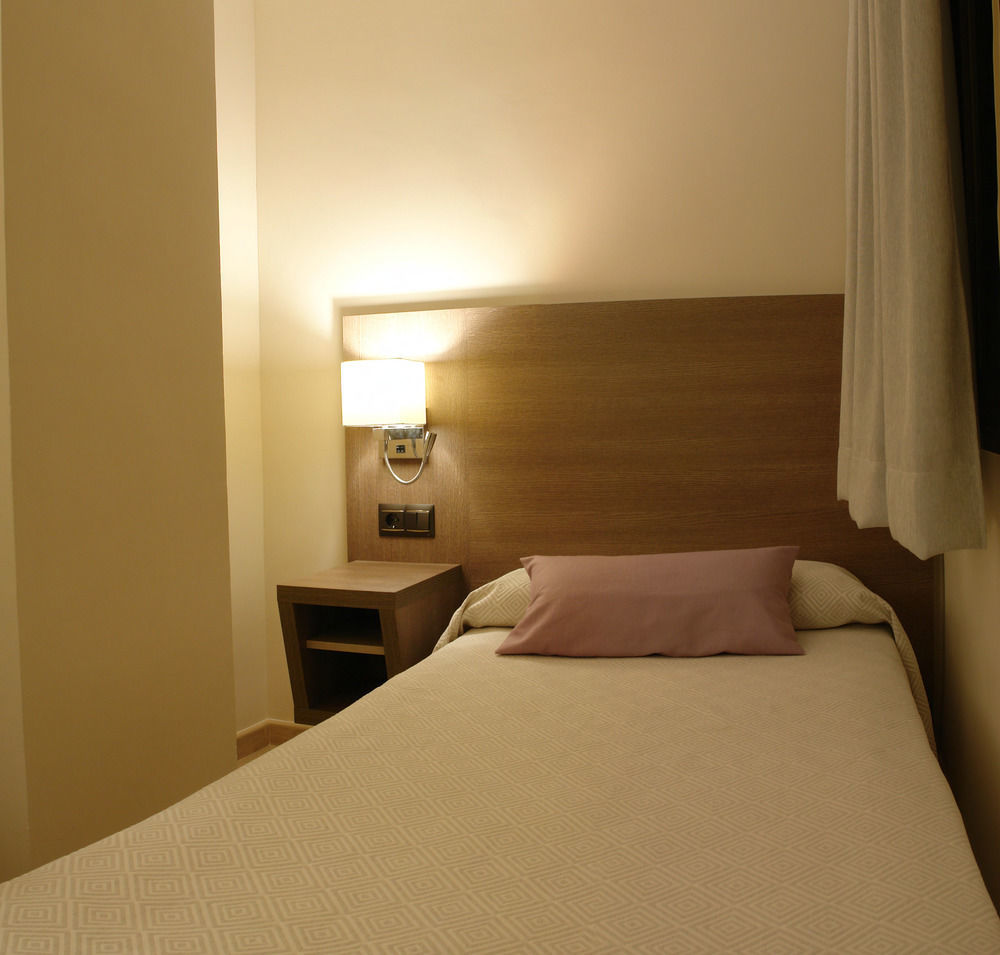 Hotel Avenida Plaza Alzira Exteriér fotografie